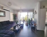 2 bed flat for rent in acropolis1
